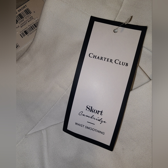 Skort - Picture 3 of 3